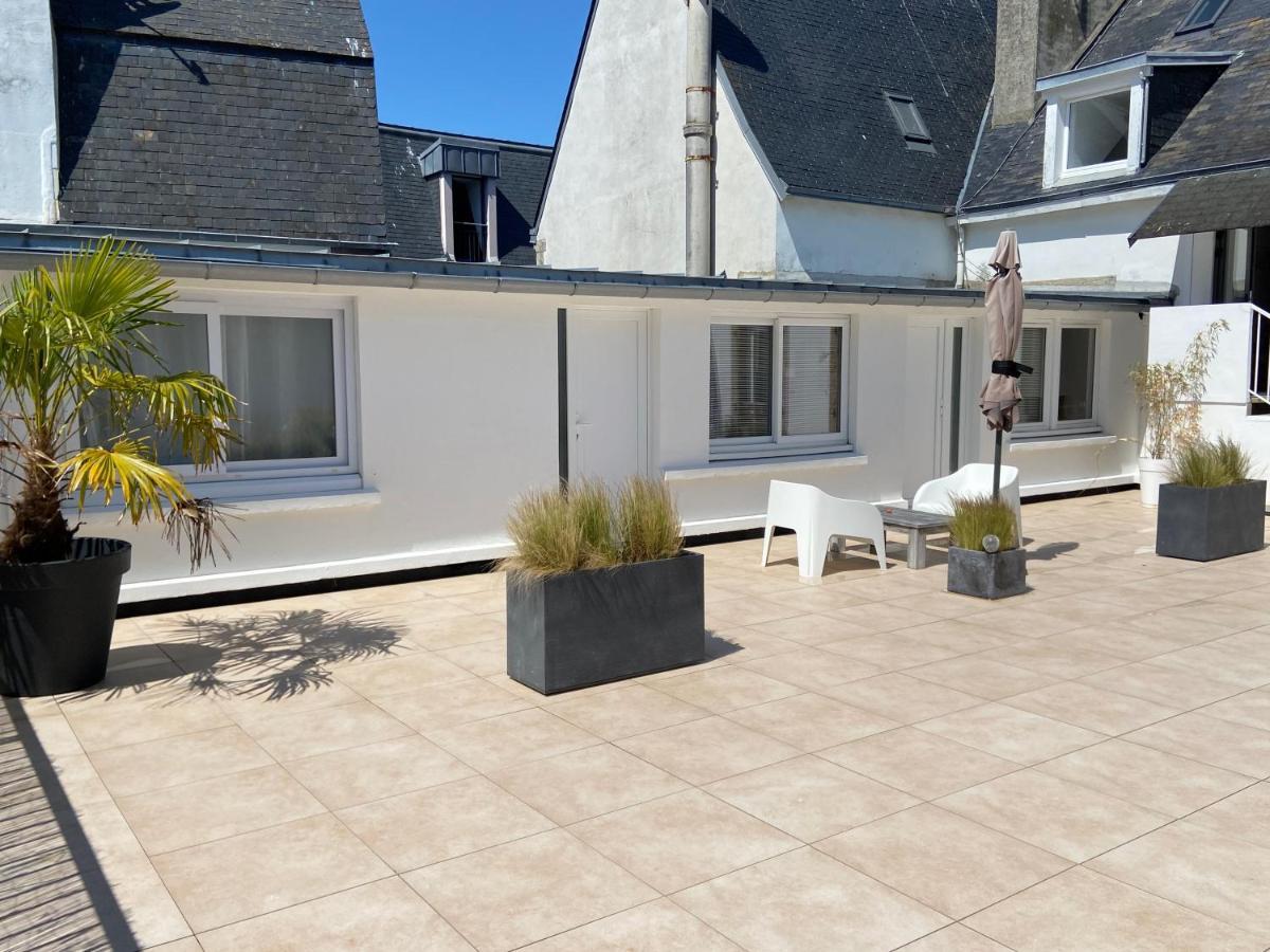 Votre Mini Maison En Plein Coeur Du Centre Ville -Terrasse - Et Parking Prive Sur Place Clos - Draps Et Menage Inclus Concarneau Exterior photo