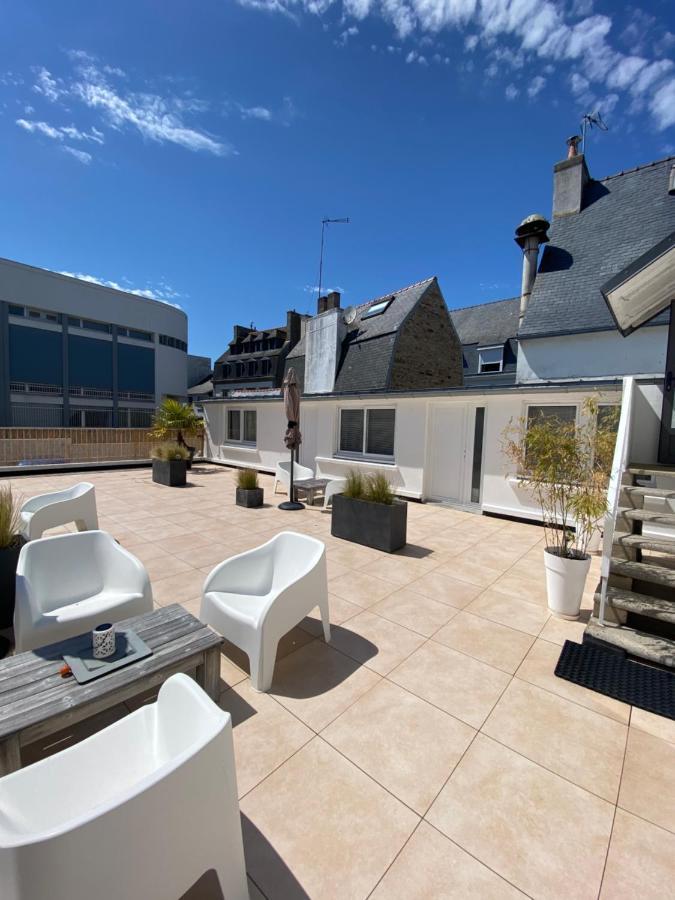 Votre Mini Maison En Plein Coeur Du Centre Ville -Terrasse - Et Parking Prive Sur Place Clos - Draps Et Menage Inclus Concarneau Exterior photo